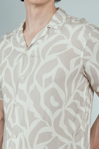 Stylexhange Vintage Patterned Camp Collar Button Up Casual Shirt - Cream
