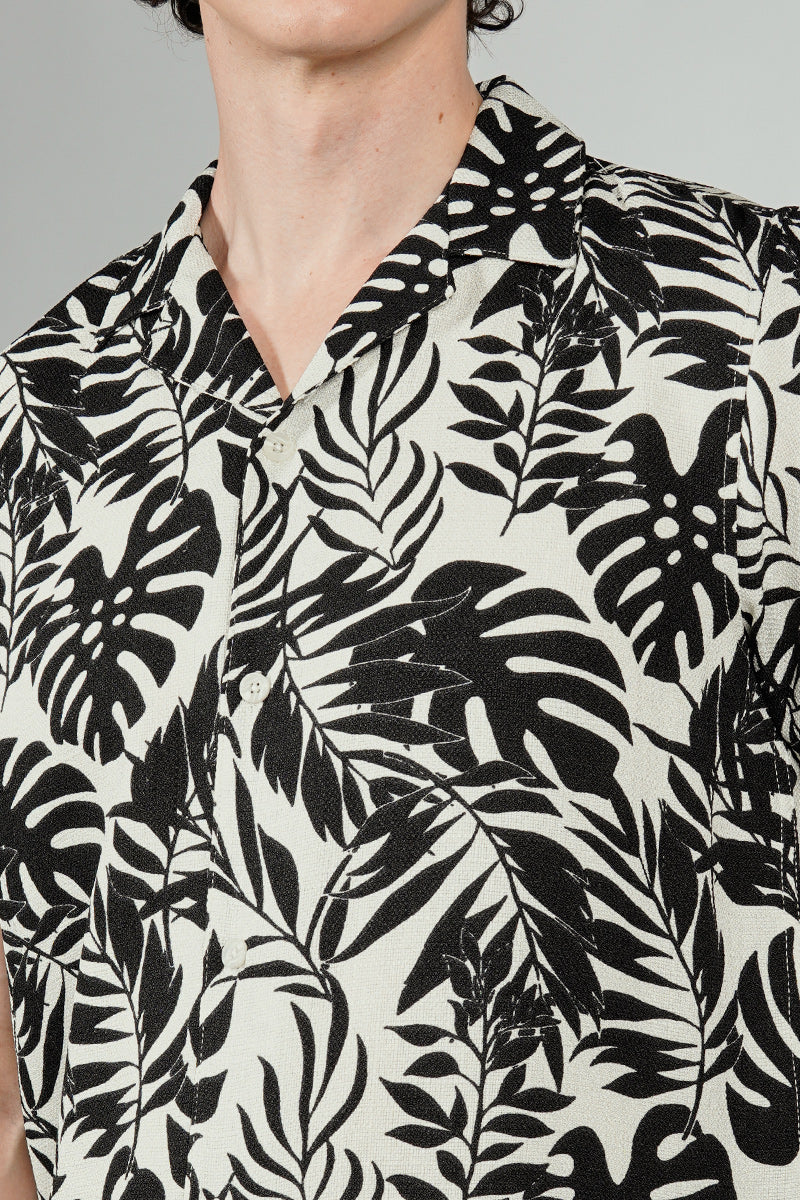 Kenneth Blake Leaf Print Basic Button Up Casual Shirt - White