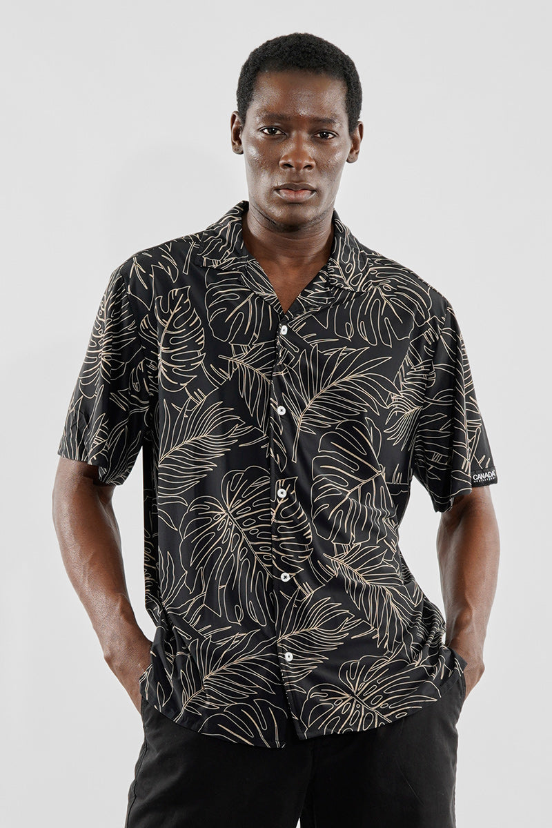Canada Weather Gear Travel Collection Palm Print Button Up Casual Shirt